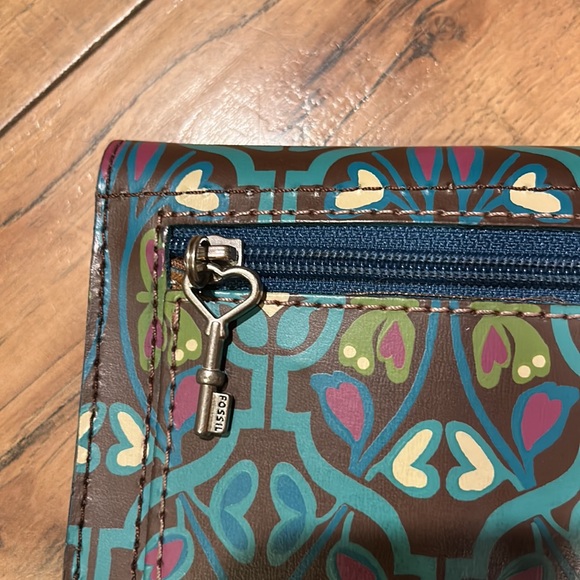 Fossil TriFold Travel Wallet Clutch Document Passport Holder Printed Leather - Picture 4 of 12